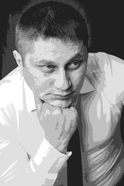 Олег Намазов