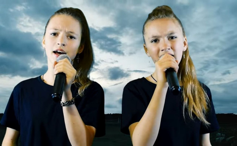 "Русские стяги" автор слов и музыки Павел Болоянгов