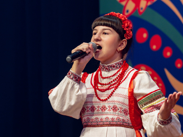 "Птица-тройка"