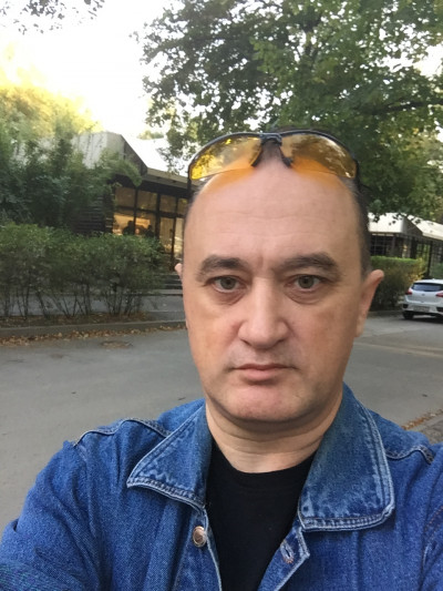 Небо на ветвях повисло