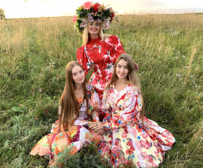 Ой, вставало солнышко