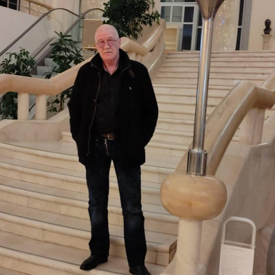 РОССИИ НИВЫ ЗОЛОТЫЕ