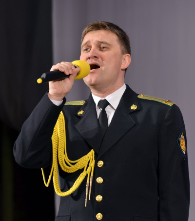 "ЭХО ВОЙНЫ"музыка Е.Мичурина, ст.А.Дракина,исполняет Е.Мичурин (г.Калининград)