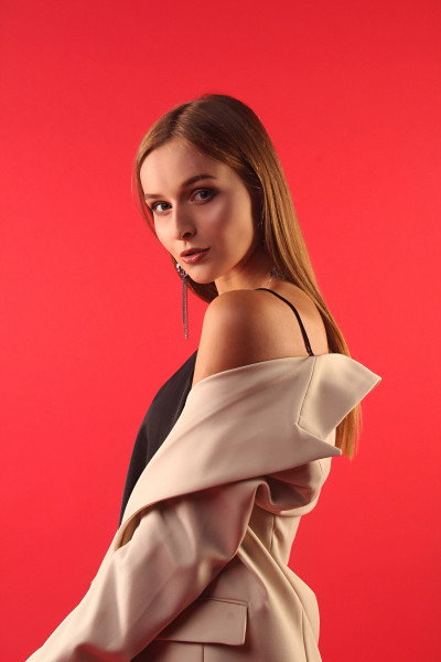 Анна Епишева