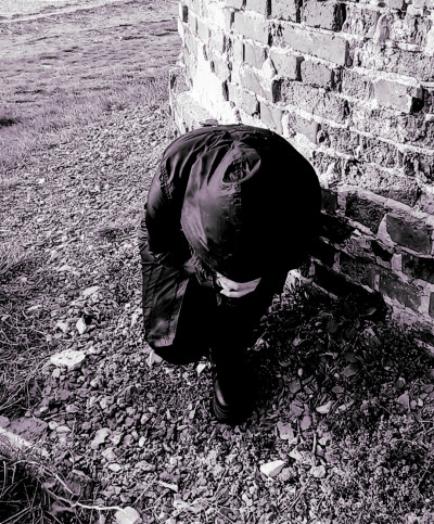 MАRIА КРЫМ-ПЛАЧЕТ ЗЕМЛЯ