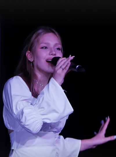 На небе холодном