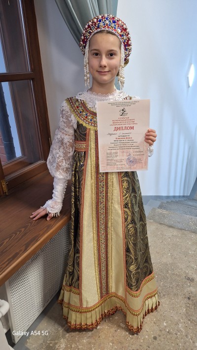 Свадебная песня "Как у месяца" (РНП)